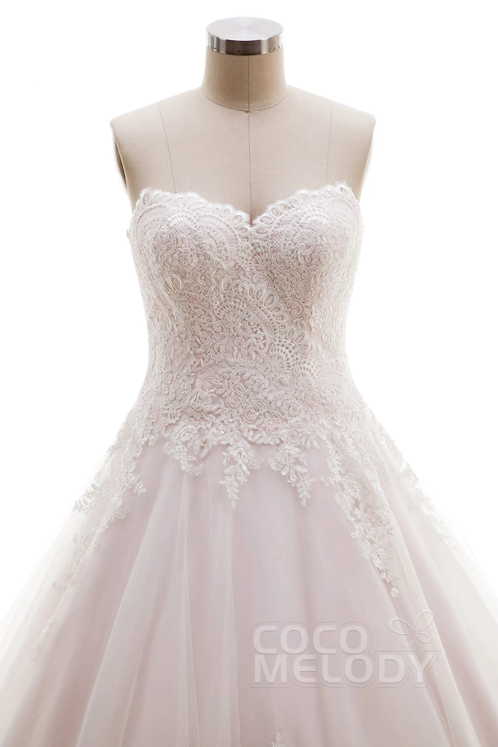 A-Line Sweep-Brush Train Tulle Lace Wedding Dress B14A0052