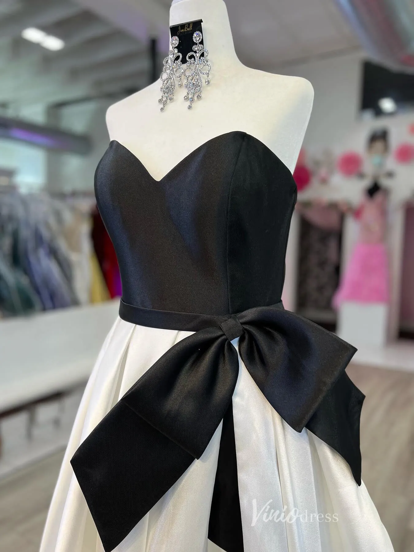 Black and White Satin Prom Dresses with High Slit Bow Waist FD4103