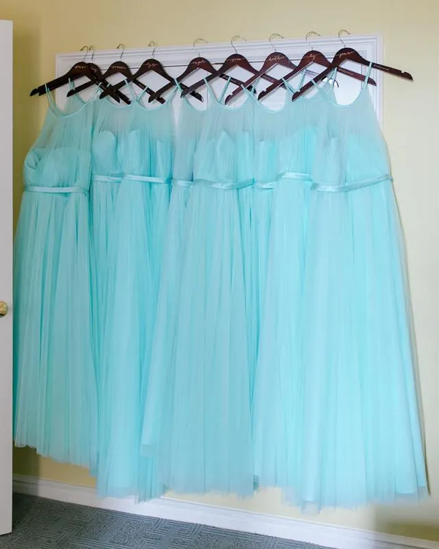 Elegant Long Tulle Halter Bridesmaid Dresses For Beach Wedding