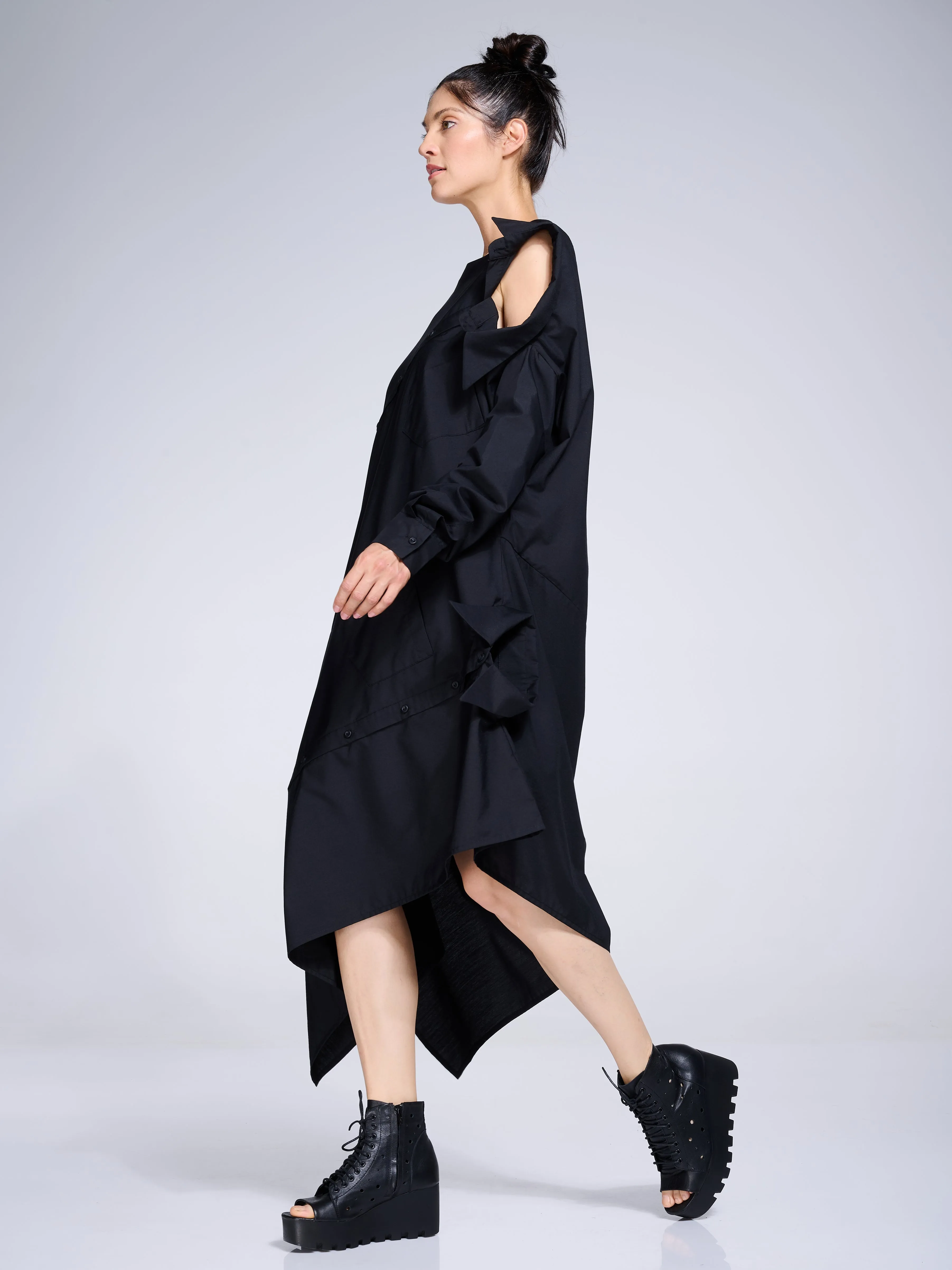 Extravagant Shirt Dress In Black