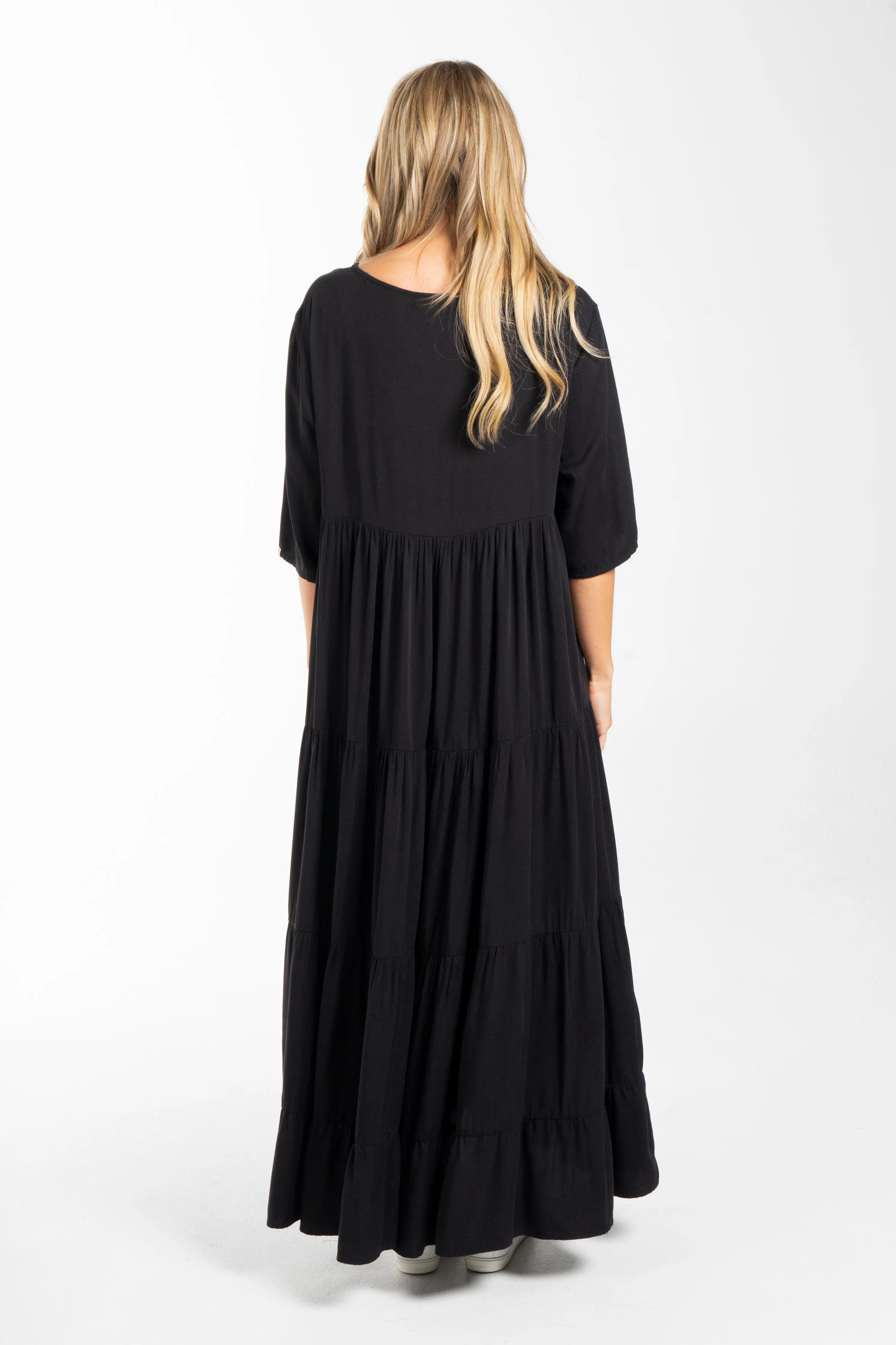 FINAL SALE Ruffle Dress in Black